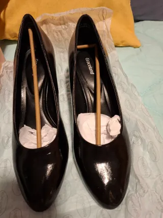 Zapatos de salón Graceland negros