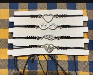 Pack 12 pulseras cuero distintas nuevas