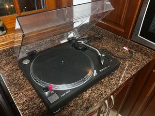Technics SL-1210 MKII Tocadiscos