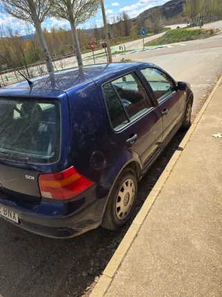 Volkswagen Golf 2002