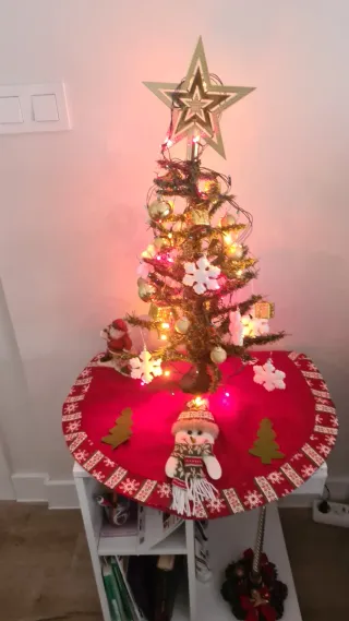 Árbol de Navidad Decorado Dorado