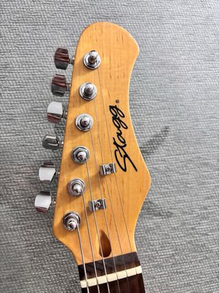 Guitarra Eléctrica Stagg Negra