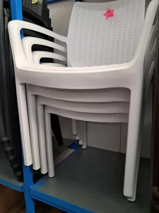 Pack 4 Sillas Keter Bali Blancas