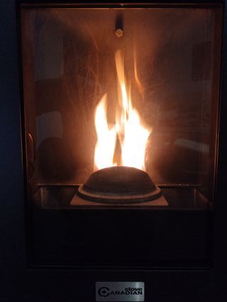 Estufa Pellets StoveCanadian Futura 12kW