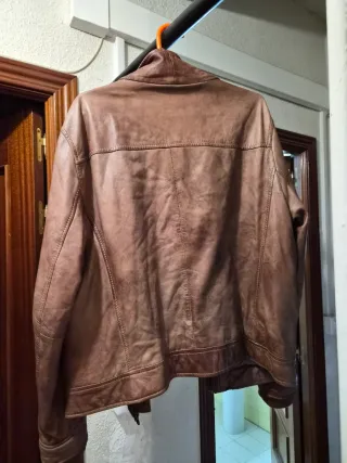 Cazadora de piel Oakwood marrón