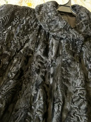 Abrigo de piel de Astracán auténtico