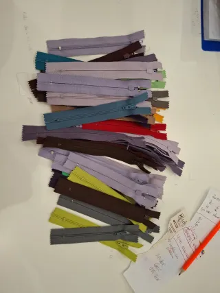 50 cerniere lampo miste 12 e 14 cm