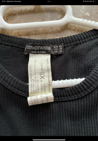 Top elástico negro Stradivarius Talla XS