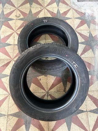 Neumático 215/55 R17 94V