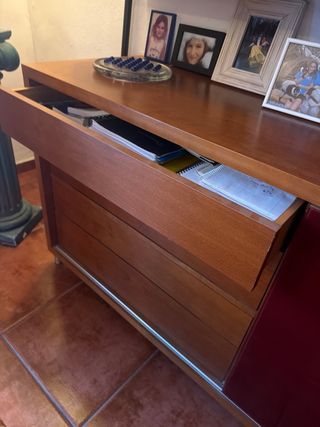 Mueble de salón comedor madera y cristal