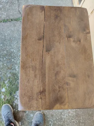 Mesita auxiliar madera antigua