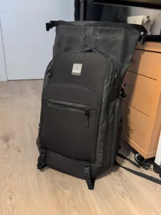 Mochila Rip Curl F-Light 32L Negra