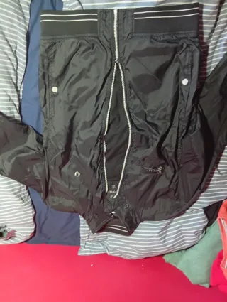 Camisa Tommy, ropa variada