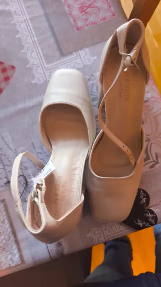 Zapatos de tacón ancho plataforma baja