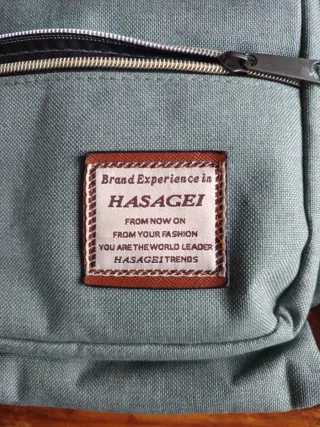 Mochila bolso marrón y verde