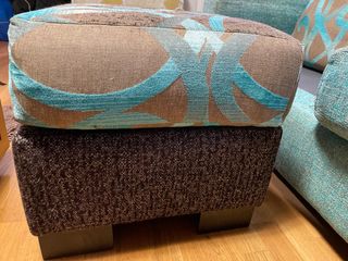 Sofá 3 plazas + 1 plaza + puff