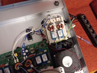 Placa Inducción Beko 3 Zonas BSE22341X NO FUNCIONA