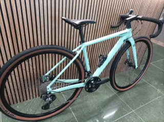 Bici Gravel Orbea terra Color Menta talla xs
