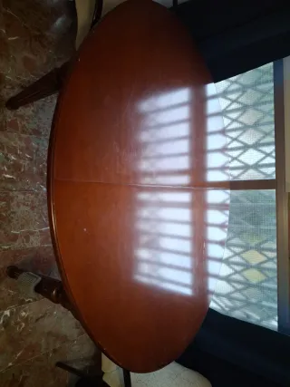 Mesa de comedor ampliable de madera