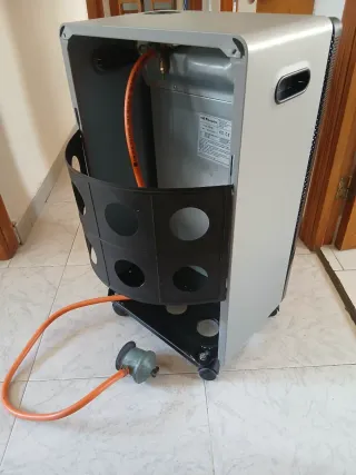 Estufa de gas Orbegozo Llama Azul