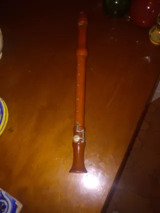 Flauta dulce vintage de madera