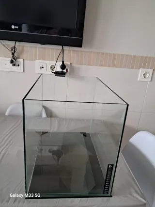 Acuario/Tortuguera de cristal 40L 40x30x35