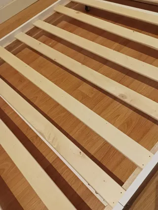 Somier cama supletoria 200x100. Base 6 ruedas.