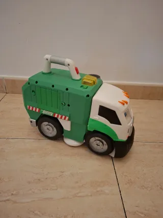 Camión de basura de juguete