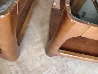 Pareja Mesas Vintage Madera y Cristal