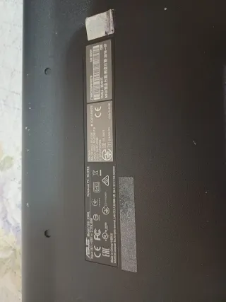 Ordenador portátil Asus Beige y Negro