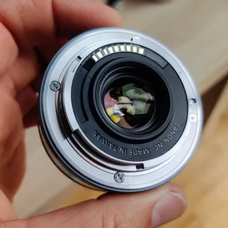 Objetivo Canon EF-M 22mm F2 STM