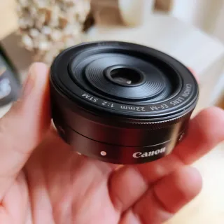 Objetivo Canon EF-M 22mm F2 STM