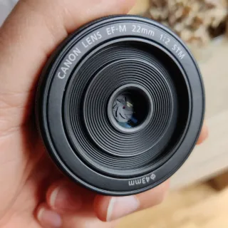 Objetivo Canon EF-M 22mm F2 STM