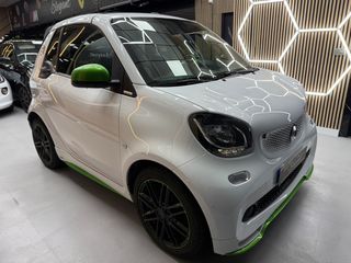 Smart fortwo USHUAIA - BRABUS EQ (Electrico 100%)