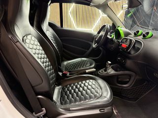 Smart fortwo USHUAIA - BRABUS EQ (Electrico 100%)