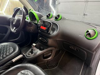Smart fortwo USHUAIA - BRABUS EQ (Electrico 100%)