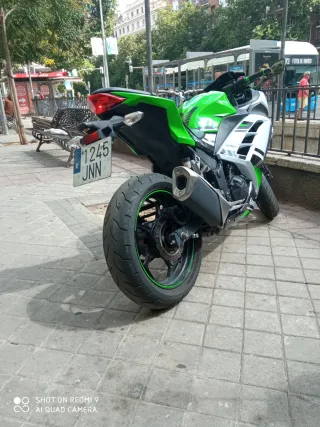 Kawasaki Ninja 300cc - Como Nueva