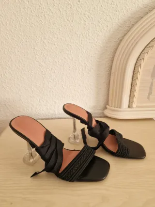 Sandalias de Tacón Transparente