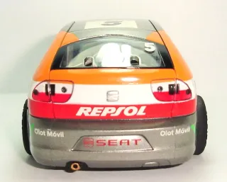 SEAT LEÓN VINYES SCALEXTRIC TECNITOYS