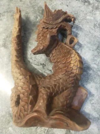 Figura Dragón Madera Tallada