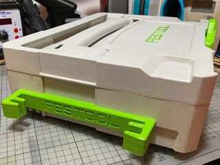 FESTOOL – Soporte de guía para tu torre de cajas