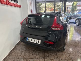 Volvo V40 2018