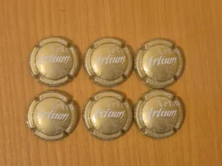 Chapas de Cava Artium