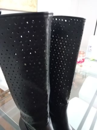 Stivali neri donna nuovi mai indossati