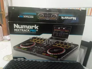 Numark mixtrack II