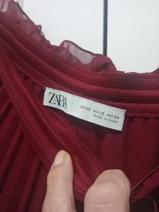 Falda  pantalón Zara plisada roja