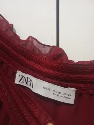 Falda  pantalón Zara plisada roja