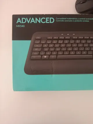 Teclado y Ratón Inalámbrico Logitech Negro