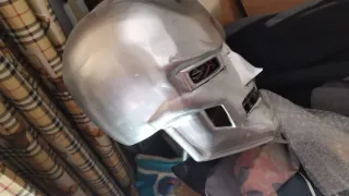 Traje Doctor Doom Talla unisex