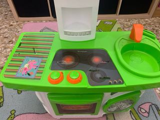 Cocinita de juguete